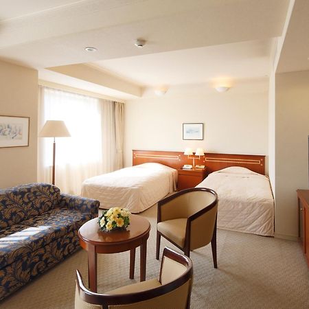 Hotel Crown Palais Kokura Kitakjusu Kültér fotó
